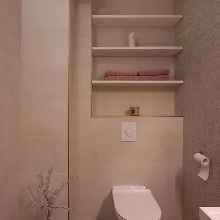 Ema Apartament